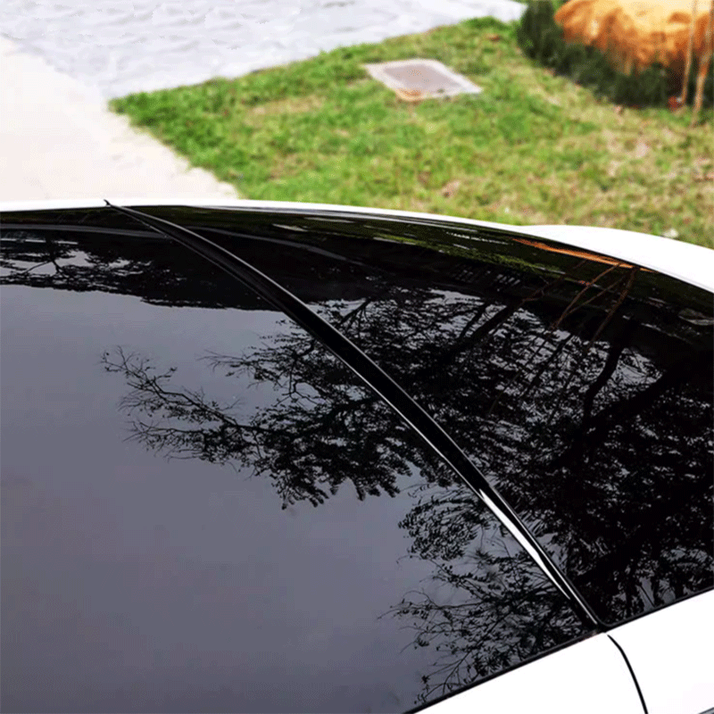 Spoiler — Tesla Model Y