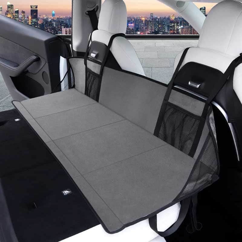 Campingmatras — Tesla Model 3 & Model Y