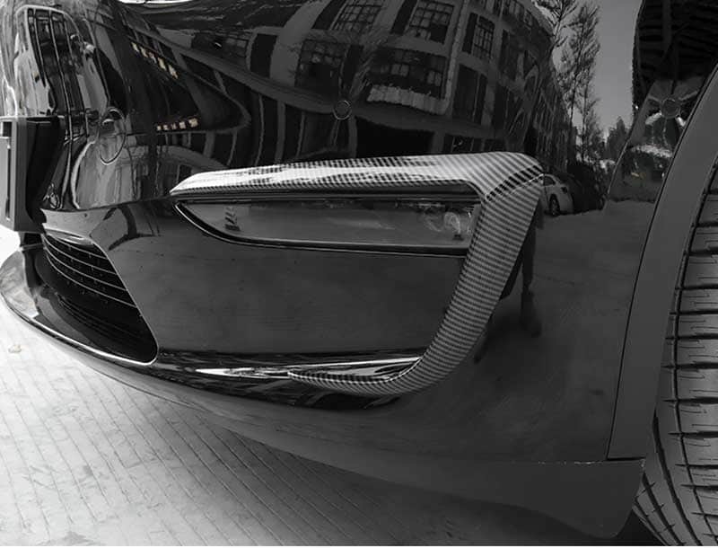 Spoiler — Tesla Model Y